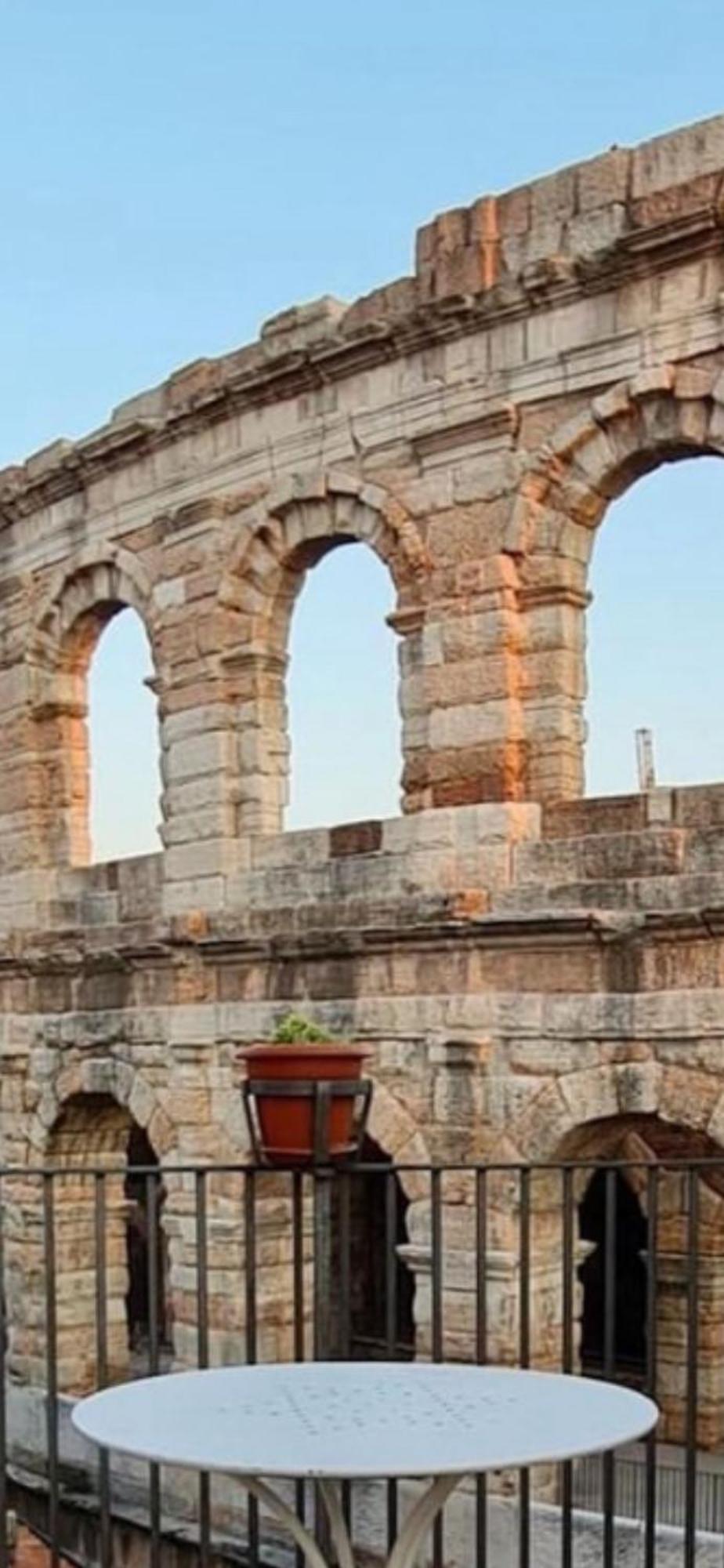 Bed and Breakfast Arena D'Intorno Verona Exterior foto